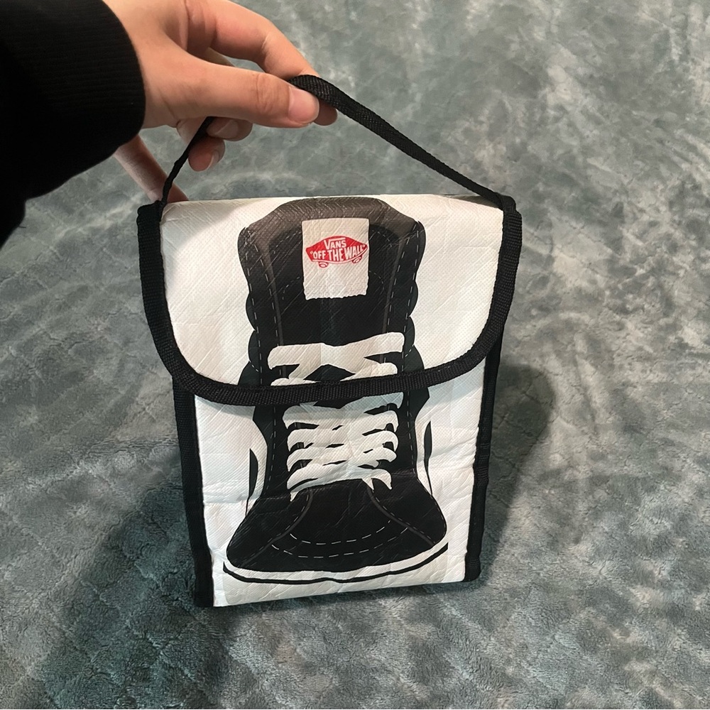 Vans “Off the Wall” Insulated Lunch Bag Rare‎ Shoe Graphic Excellent Condition